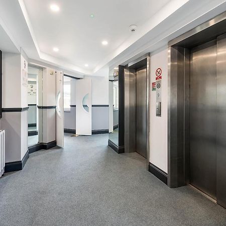 Beautiful Chelsea Apartment In Fashion District London Exteriör bild