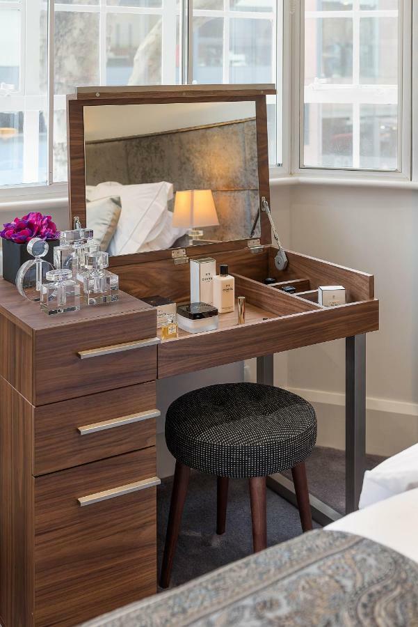 Beautiful Chelsea Apartment In Fashion District London Exteriör bild